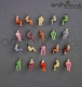 100 x Sitzende Figuren-Menschen Handbemalt 1:200 Spur Z